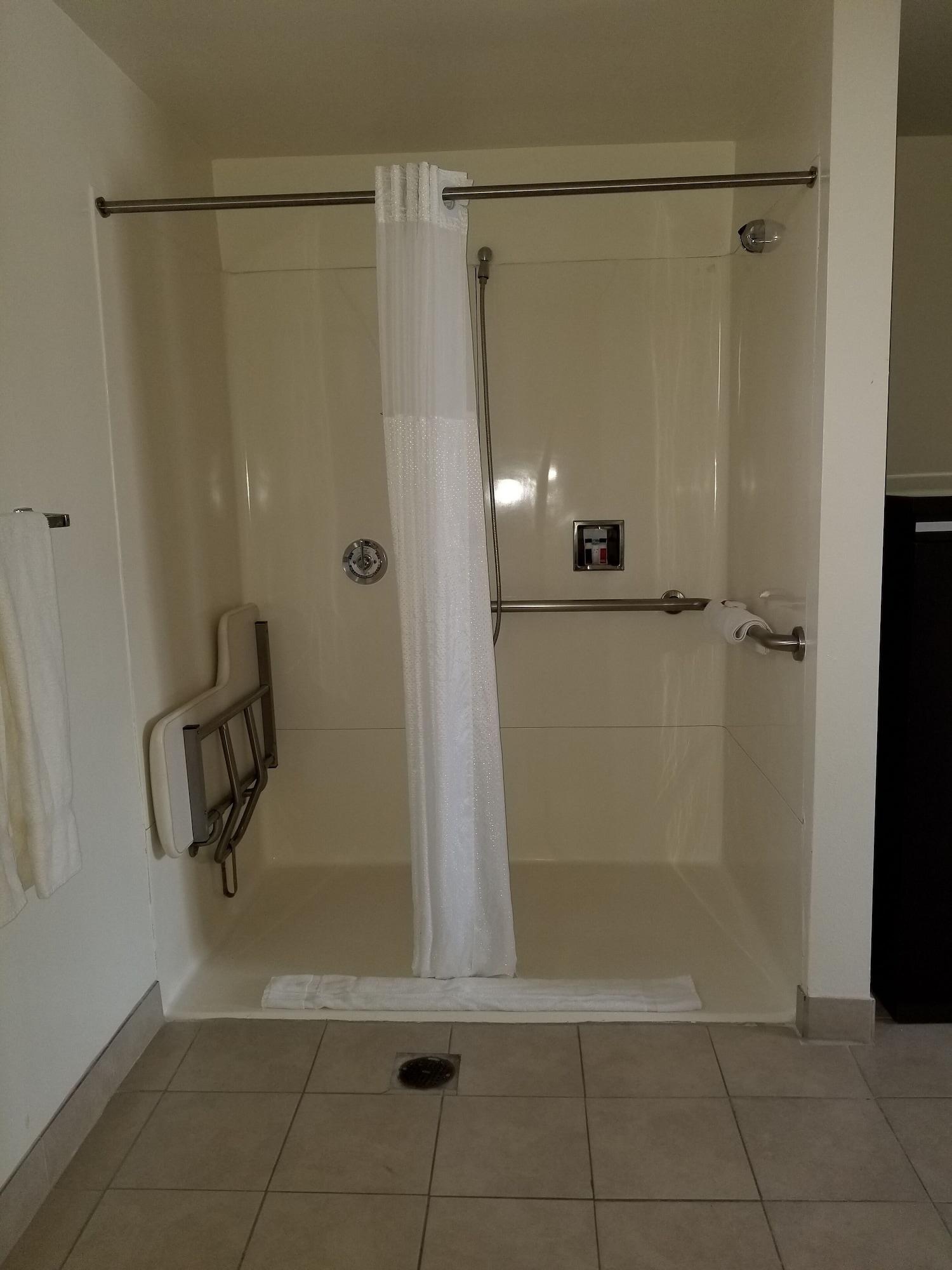 Super 8 By Wyndham Los Angeles-Culver City Area Extérieur photo
