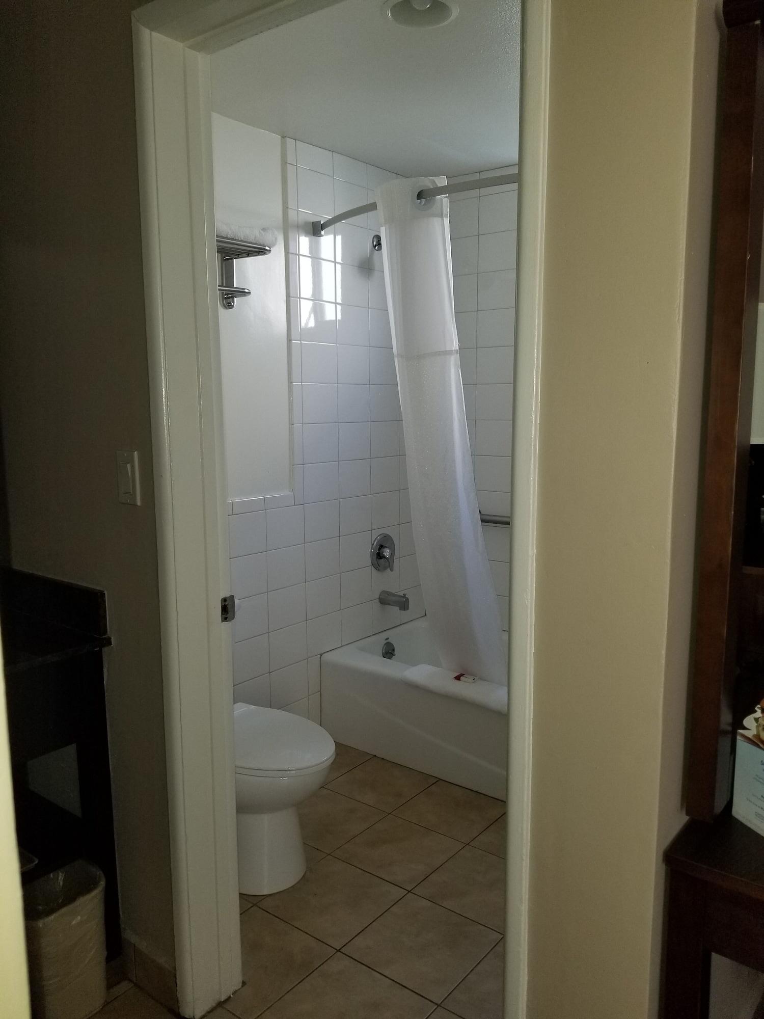 Super 8 By Wyndham Los Angeles-Culver City Area Extérieur photo